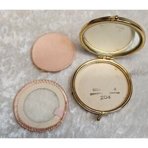 Vintage Leather Powder Compact Argentina Cuero Yacare